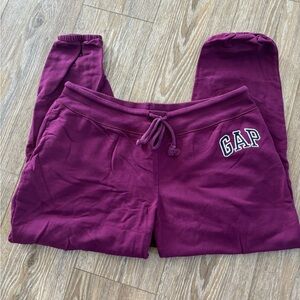 Gap Joggers